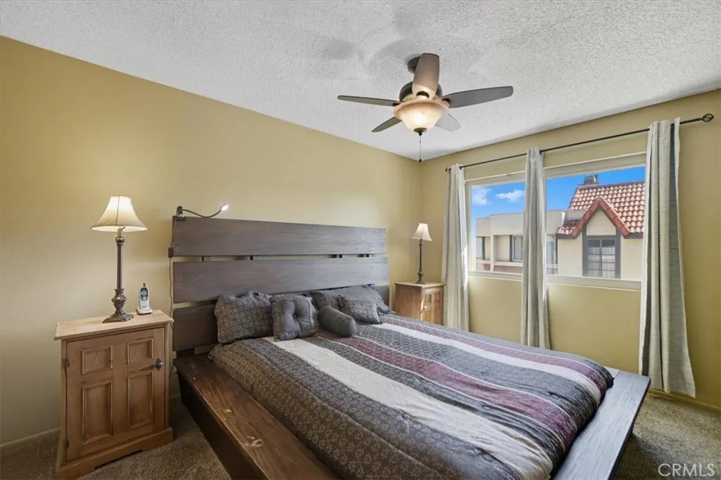 27617 Nugget, Canyon Country, California 91387 home-pic-19